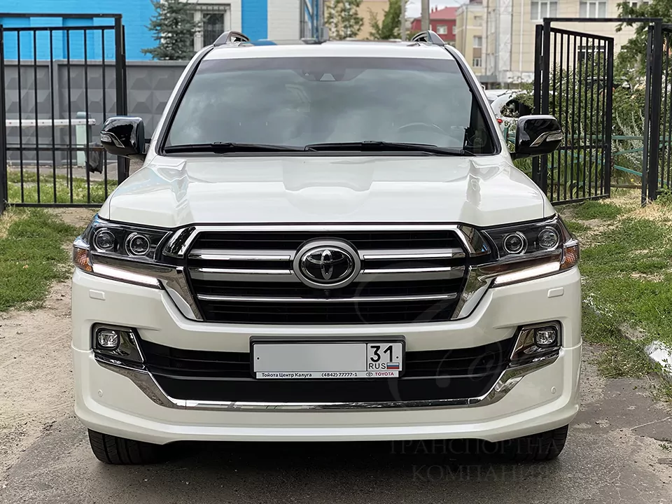 Toyota Land Cruiser R2 (белый)