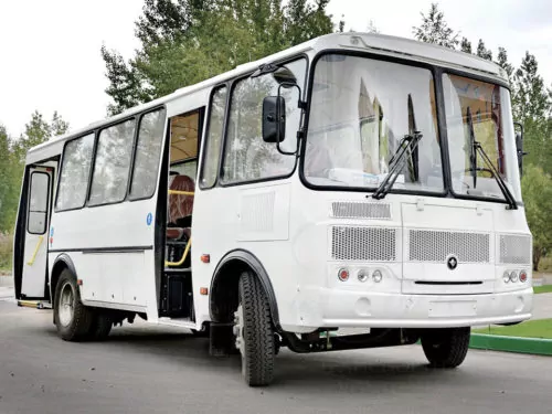 ПАЗ (белый, 41 место)