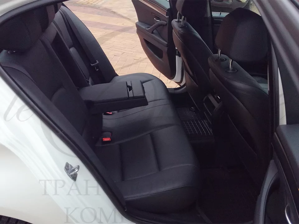 BMW-5 F10 (white)