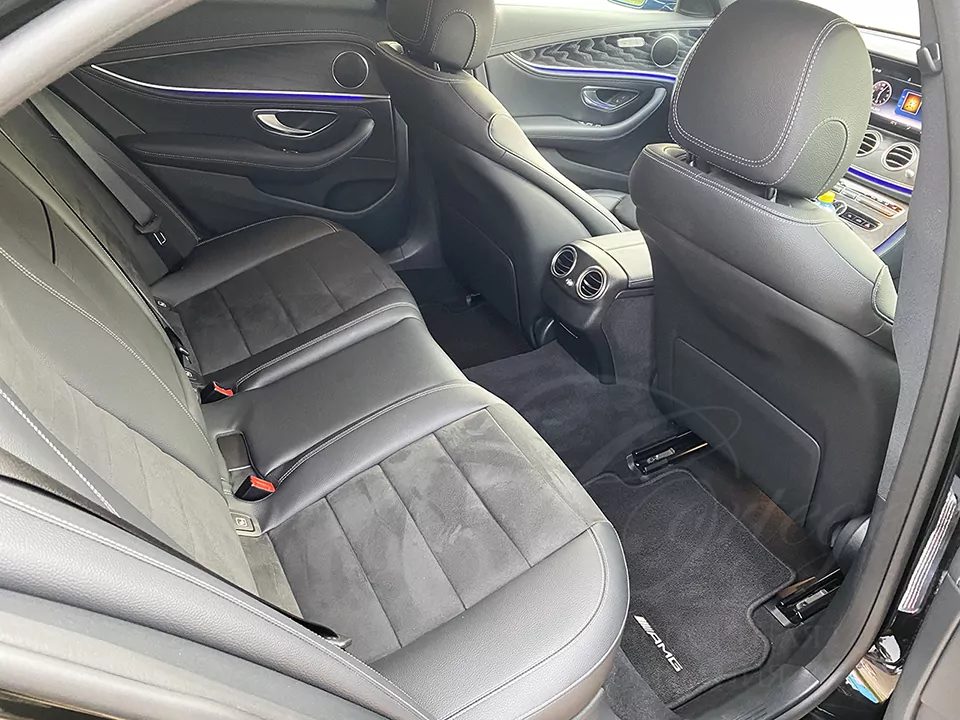 Mercedes-Benz E W213 (black)