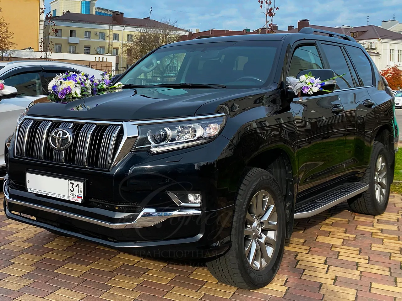 Toyota Land Cruiser Prado LC5 (black)