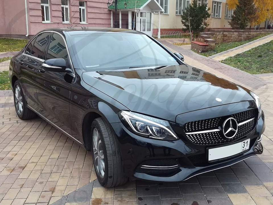 Mercedes-Benz C W205 (black)