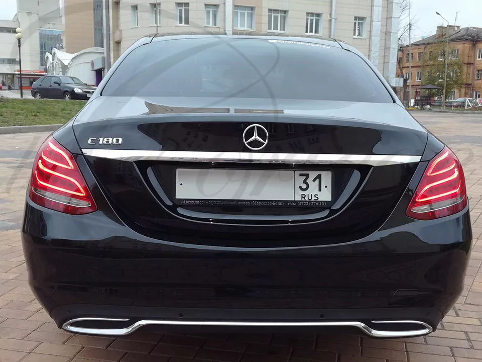 Mercedes-Benz C W205 (black)