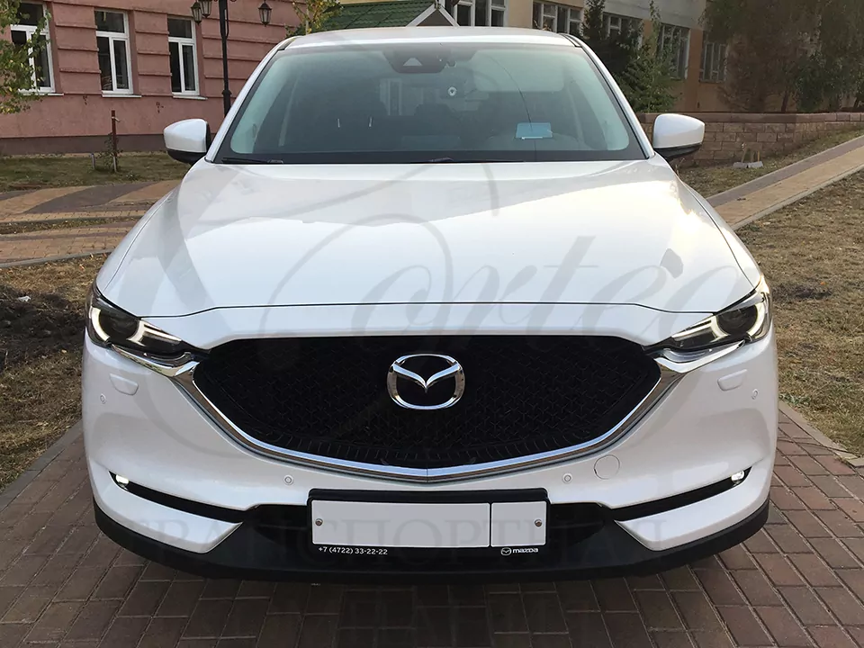 Mazda CX-5 (white)