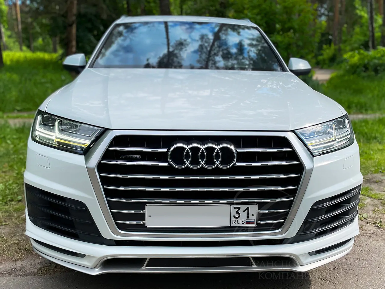 Audi Q7 4M (white)