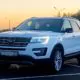 Ford Explorer (white)