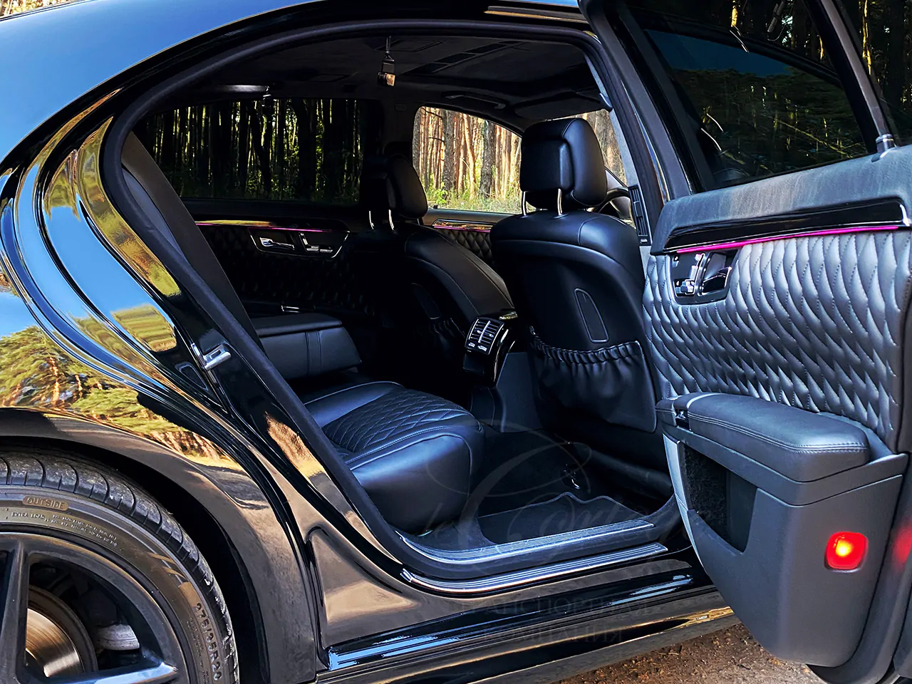 Mercedes-Benz S W221 (black)