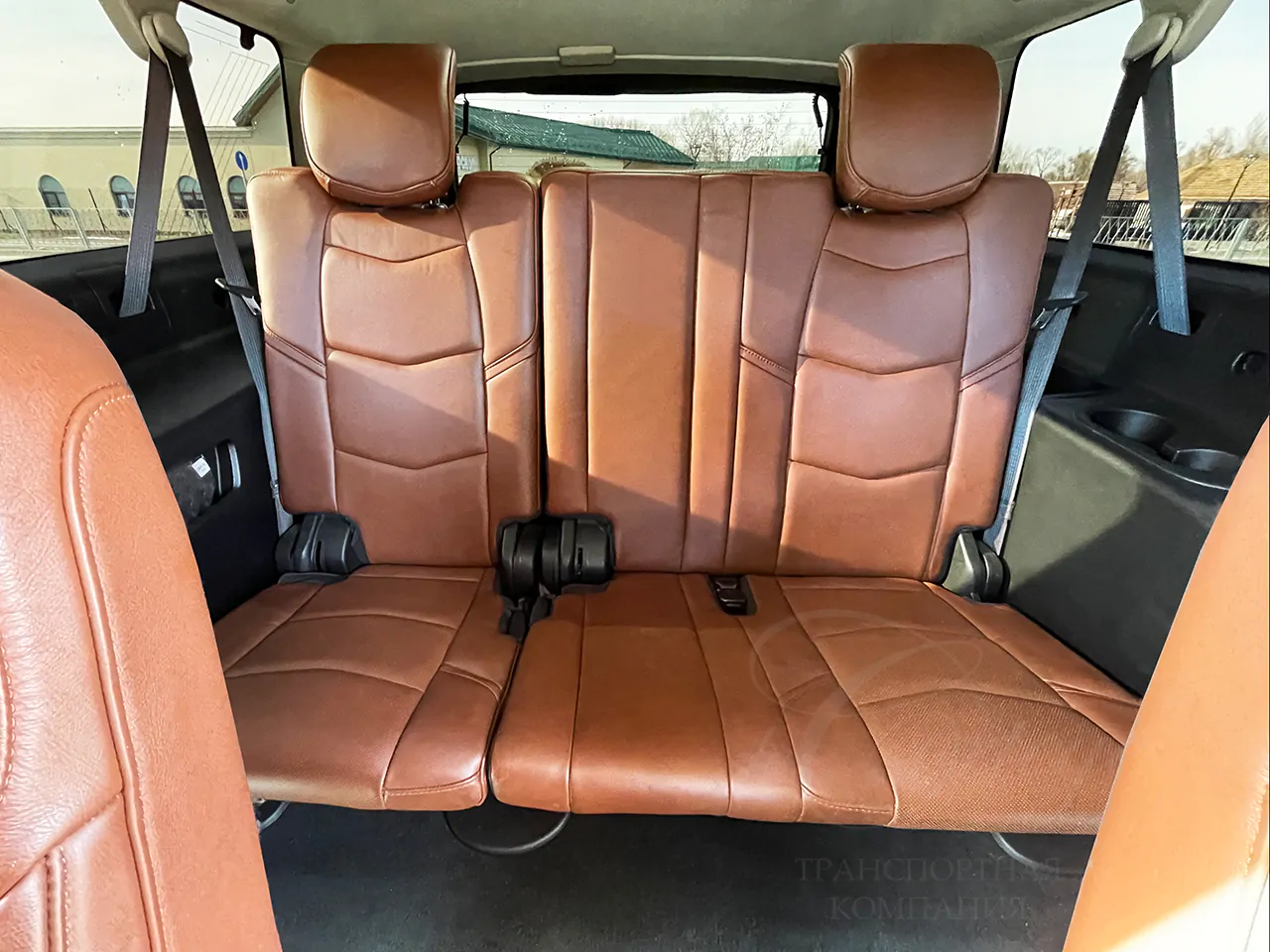Cadillac Escalade ESV (black)