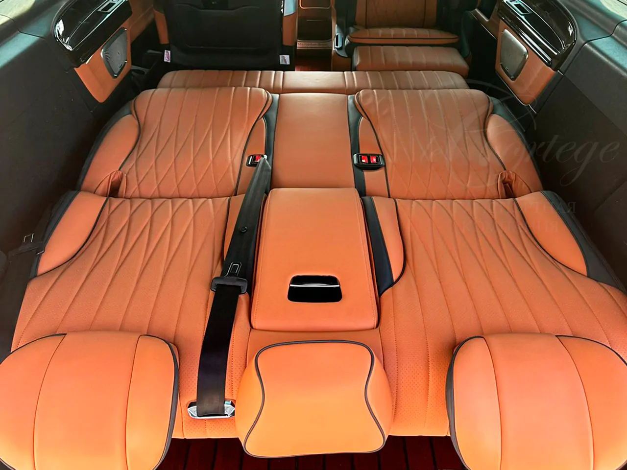 Mercedes-Benz V (VIP, 5 seats)