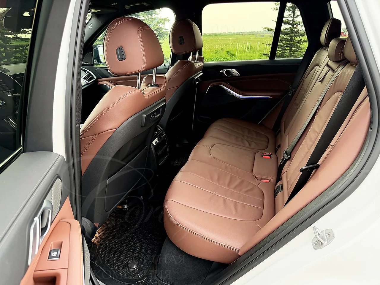 BMW X5 G05 (white)